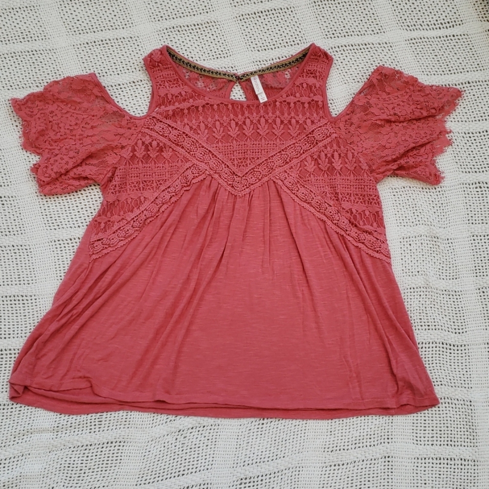 Salmon lace top